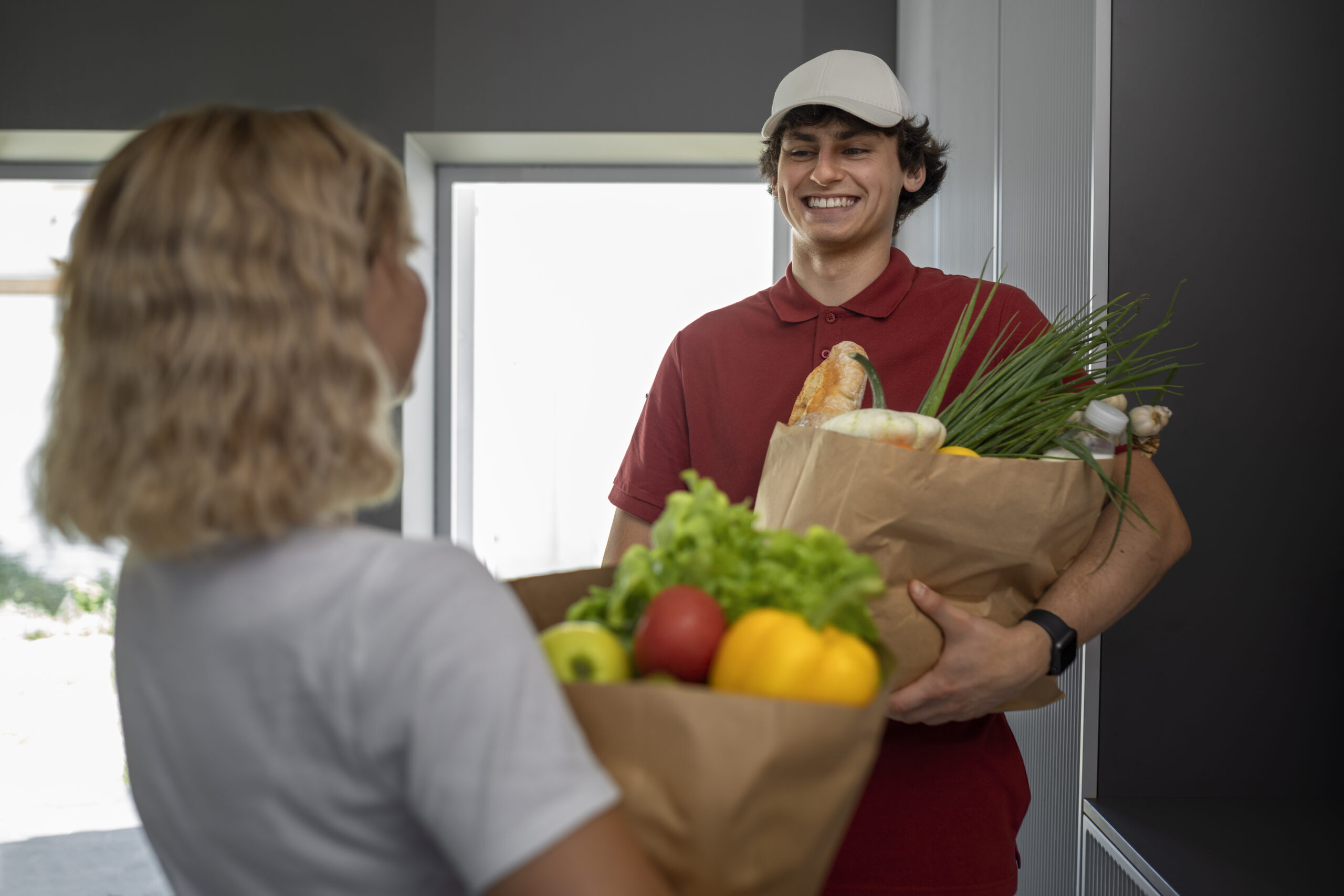 Grocery shopping & delivery